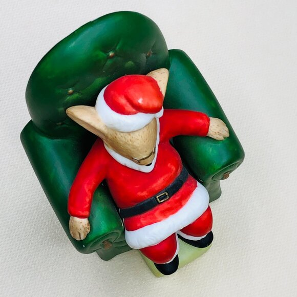 Vintage 1983 ENESCO Sleeping Santa Mouse in Green Chair Figurine: Christmas - Picture 6 of 11